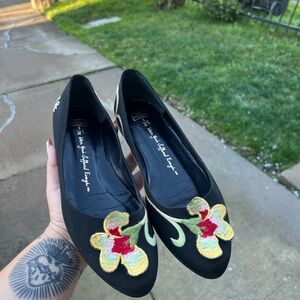 lulu guinness london embroidered floral accent black flats
